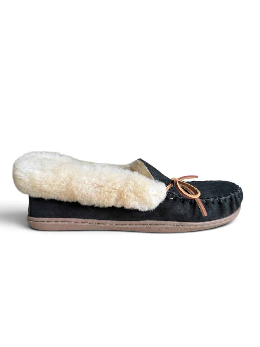 Minnetonka Sheepskin Lined Moccasin Slippers Black Suede Size 8